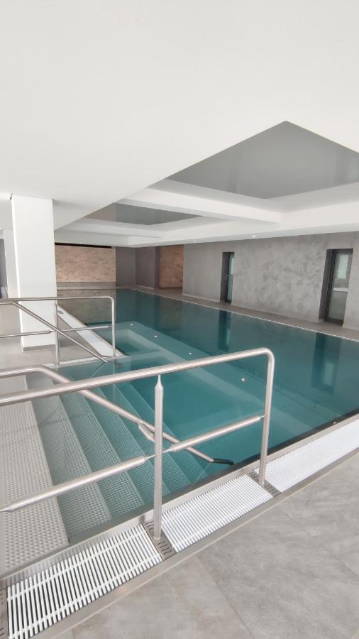 Studio 20Qm Mit Balkon Und Innenpool - 22030 Шлухзее Экстерьер фото
